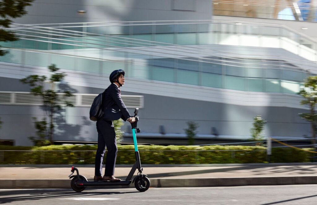 Best Electric Vehicles In India 2 Wheeler